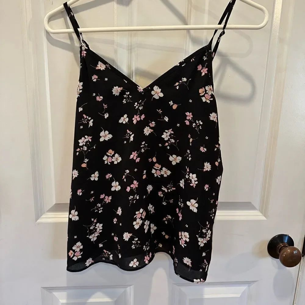 Abound XS floral black tank top sleeveless shirt blouse